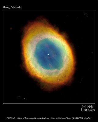 M57 nebulosa planetaria nella costellazione della Lira