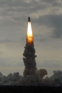 STS 134 Endeavour il momento del lift-off - Credits: Spacearium