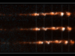 Progressione nel tempo del getto dell'oggetto HH 34 - Credits: NASA/ESA