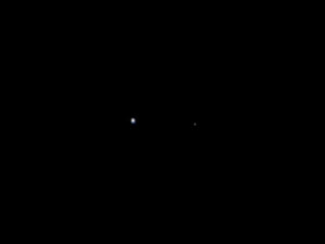 Terra e Luna viste dalla sonda Juno a 9.66 km di distanza - Credits: NASA-JPL Caltech 