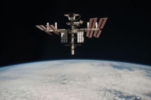 La Stazione Spaziale Internazionale. foto scattata dal Paolo Nespoli durante il volo di rientro - Credits: NASA/ESA