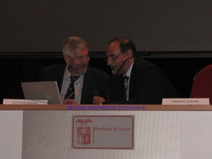 Giovanni Bgnami e Umberto Guidoni all'incontro lecchese 