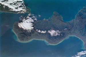 STS 107 - Foto dello stretto di Messina presa dall'equipaggio dello Space Shuttle Columbia - Credits: NASA