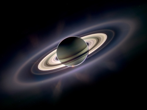 Saturno - Credits: NASA/APOD